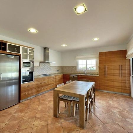Villa En Blanes Cala'N Blanes  ภายนอก รูปภาพ